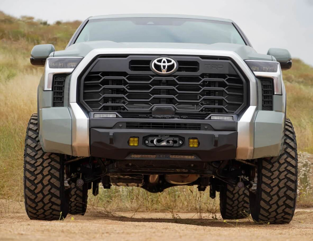 DV8 Centric Front Bumper For 2022+ Toyota Tundra - FBTT2-05