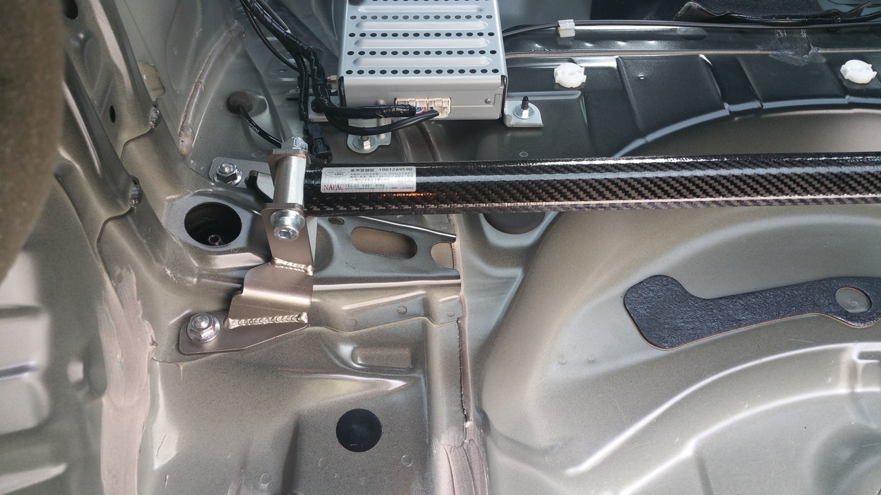 965 536 A  -Cusco Rear Strut Bar Carbon Wrap - Type OS SUBARU -BRZ -SCION FR-S