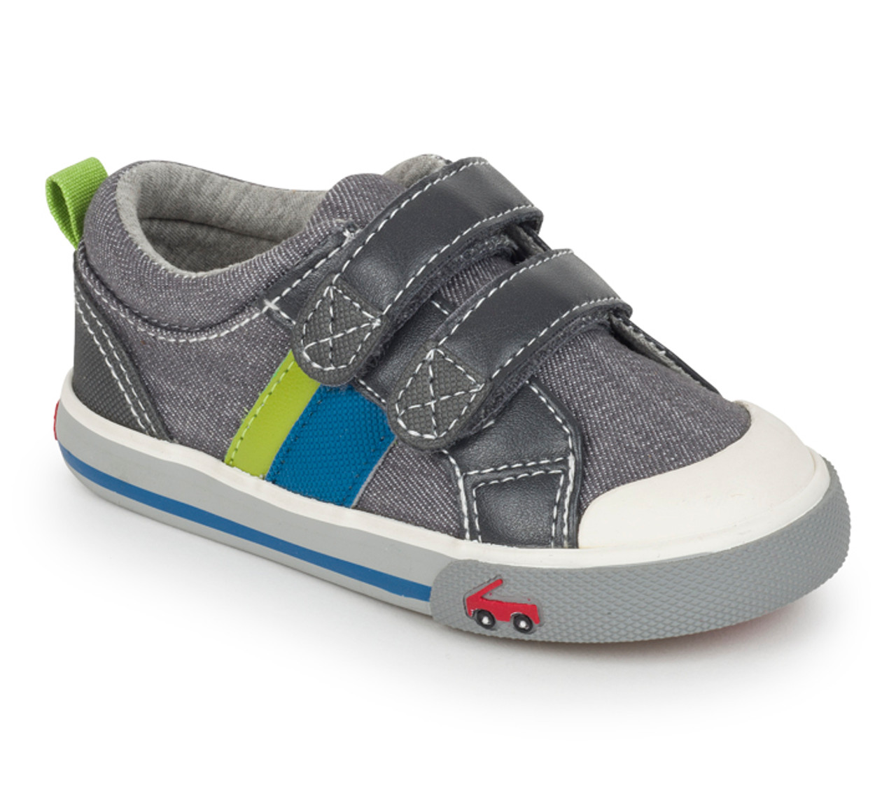 dc shoes myntra