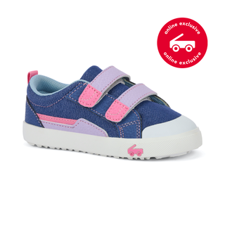 adidas gazelle silver green womens Wee Squeak Girls Lily The Ladybug Squeaky Shoe, 3 / Black