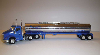 Peterbilt 579 Sleeper Tractor, Blue 1:87 ABS Plastic Model Truck by HO Logistics Replicas