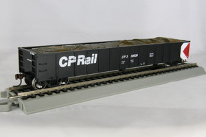 92828 Athearn HO 52' Mill Gondola with Scrap Load - Canadian Pacific 330939