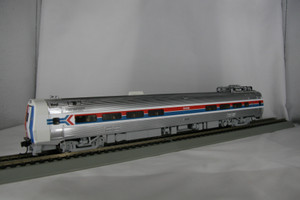 920-14801 - Walthers Proto 85' Budd Metroliner Snack Bar Coach Amtrak Phase I #868 DCC/Sound