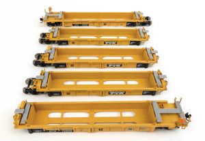 910-55665 - WalthersMainline HO Thrall 5-Unit Rebuilt 40' Well Car - Ready to Run -- TTX DTTX #740633