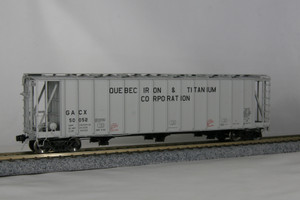 12025-01 - Tangent Scale Models HO General American Dry-Flo Covered Hopper - GACX "Quebec Iron & Titanum" 1959+ #50052