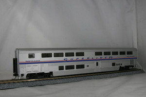 932-6141 - Walthers - HO Scale 85' Superliner II - Transition Sleepers Amtrak #39000-39046