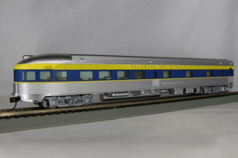 910-30363 Walthers Mainline HO 85' Budd Observation - Ready To Run -- Delaware & Hudson (Silver, Blue, Yellow)