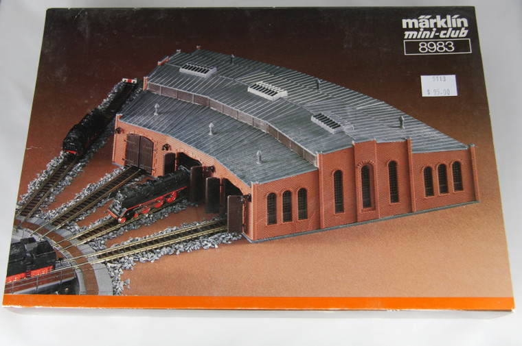 8983 - Marklin Z Mini-Club Roundhouse Locomotive Shed Kit