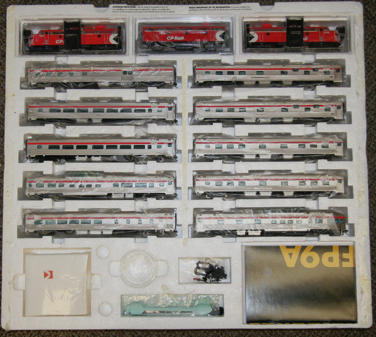 210004 - Rapido Trains HO CP Rail  The Canadian F9 A-B-A Diesel Set W/ 10 Passenger Cars - Action Red - DC/DCC Sound