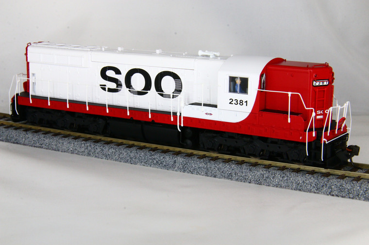 2416 - Broadway Limited - HO EMD SD9 SOO #2381