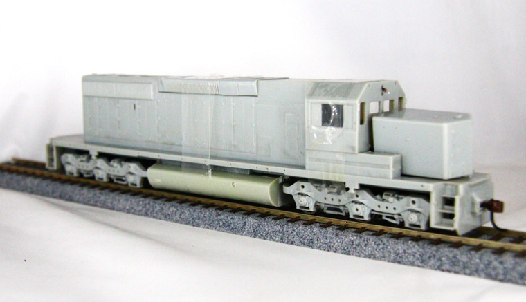 95203 - Athearn - HO Undecorated SD40-2 116" Nose DC/Silent