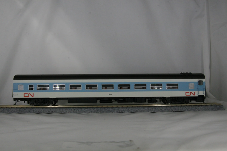 100235 - Rapido - HO LightWeight Coach - CN 1960 Experimental Scheme #5515