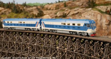 DF4E Locomotive Set (DCC/Sound)