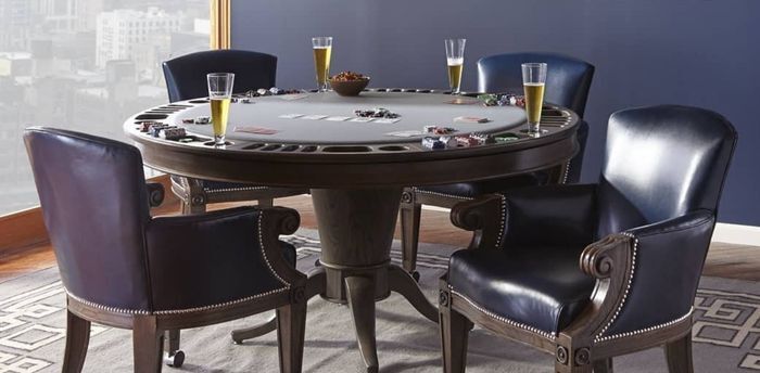 Luxury Round Poker Table with Leather Chairs