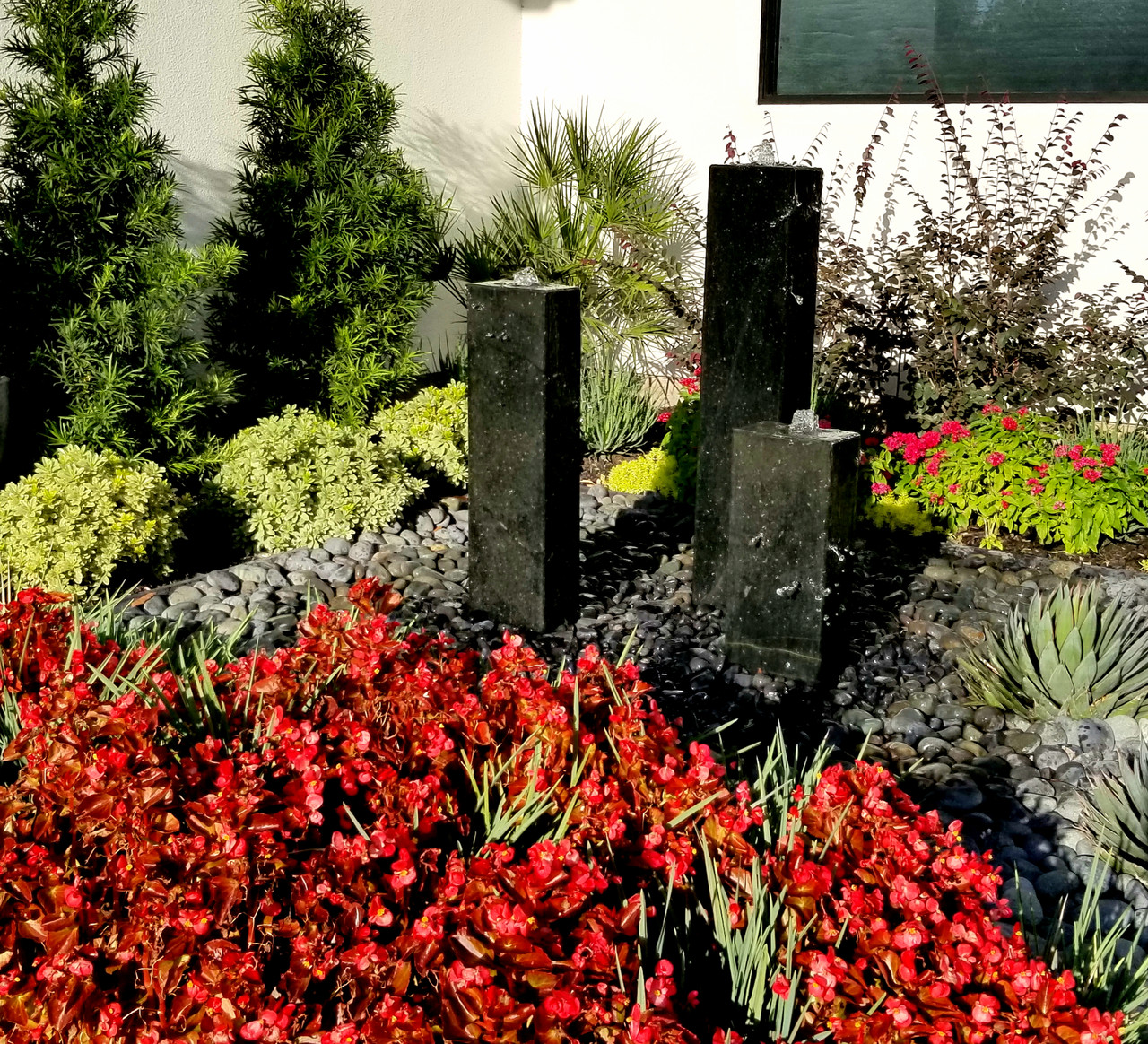Blue Thumb Granite Column Fountain - Thumbnail 4