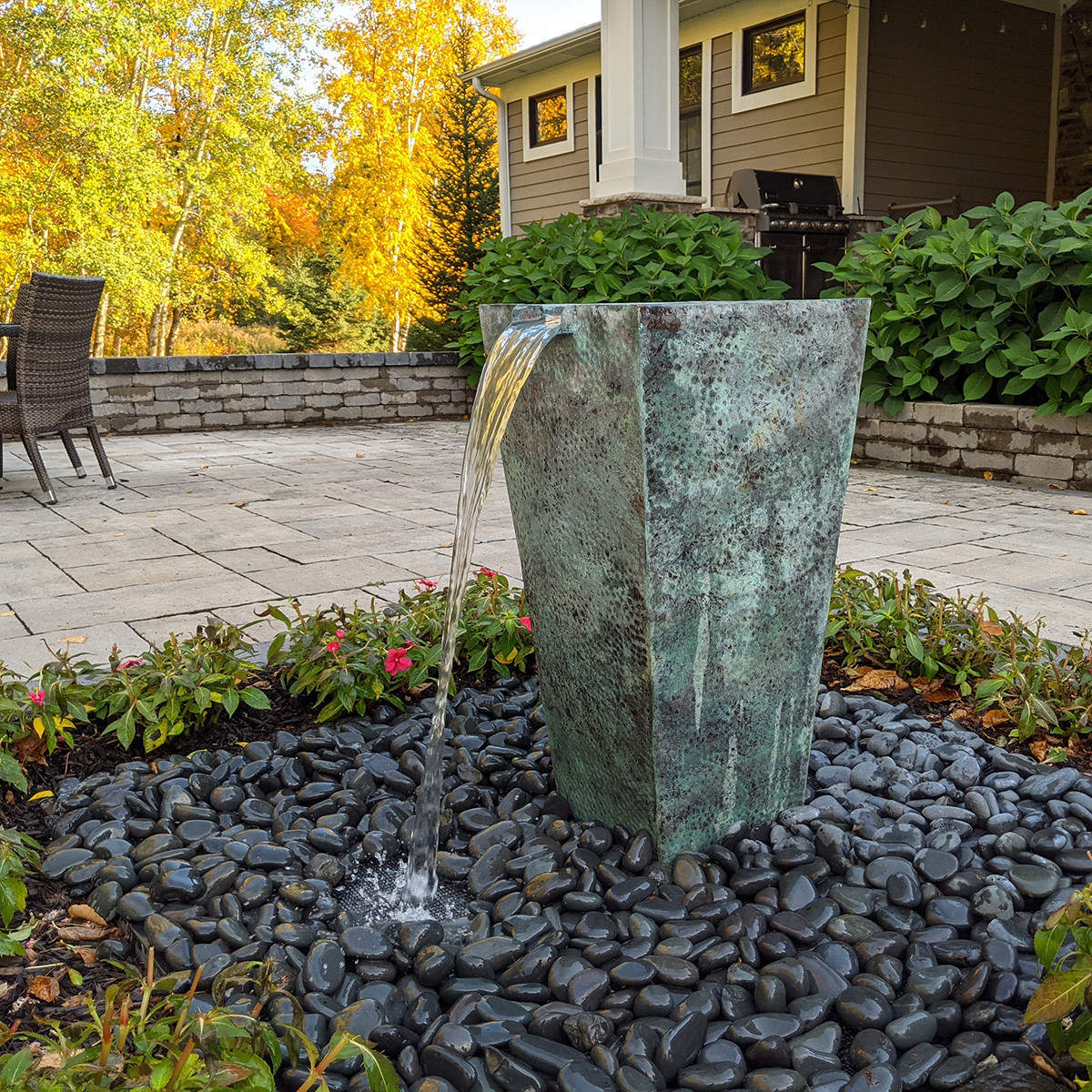 Blue Thumb Tapered Square Urn Kit