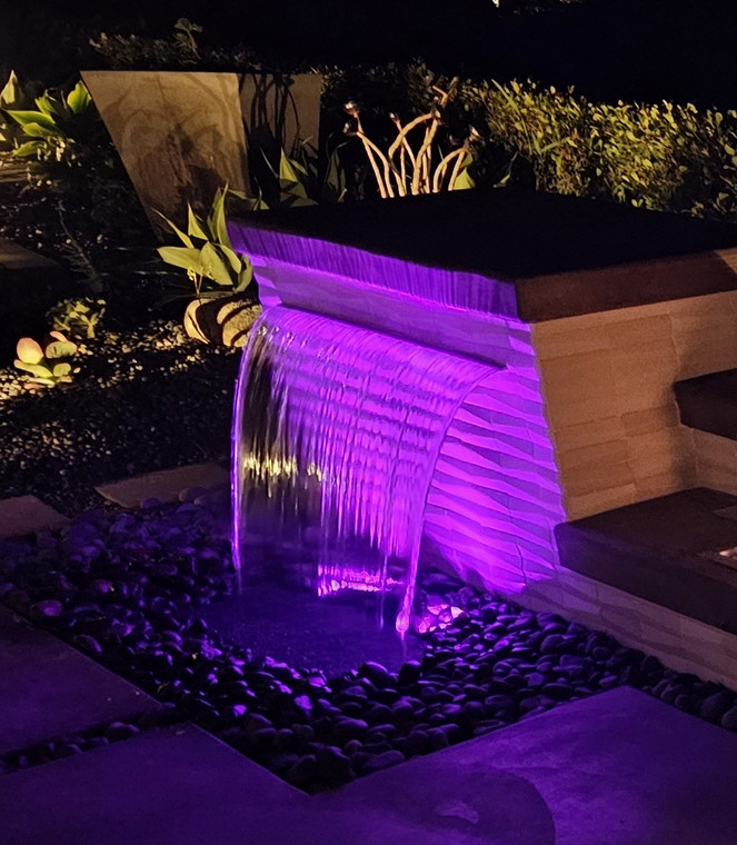 Large Formal Falls® Retaining Wall Installed with Lights