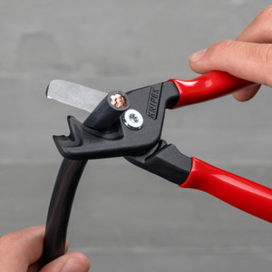 KNIPEX StepCut® XL Cable Shears, 9" (95 11 225)