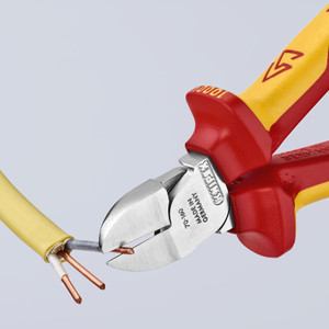 KNIPEX Diagonal Cutters, VDE Insulated, 6-1/4" (70 26 160)