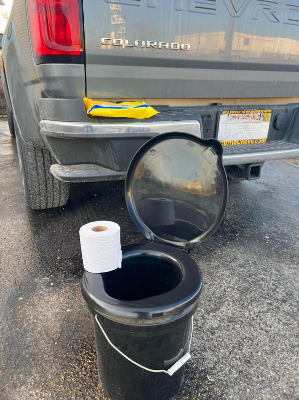 We Got a New Throne...and We Have QUESTIONS! ? ? We Got a New Throne...and We Have QUESTIONS! ? ?