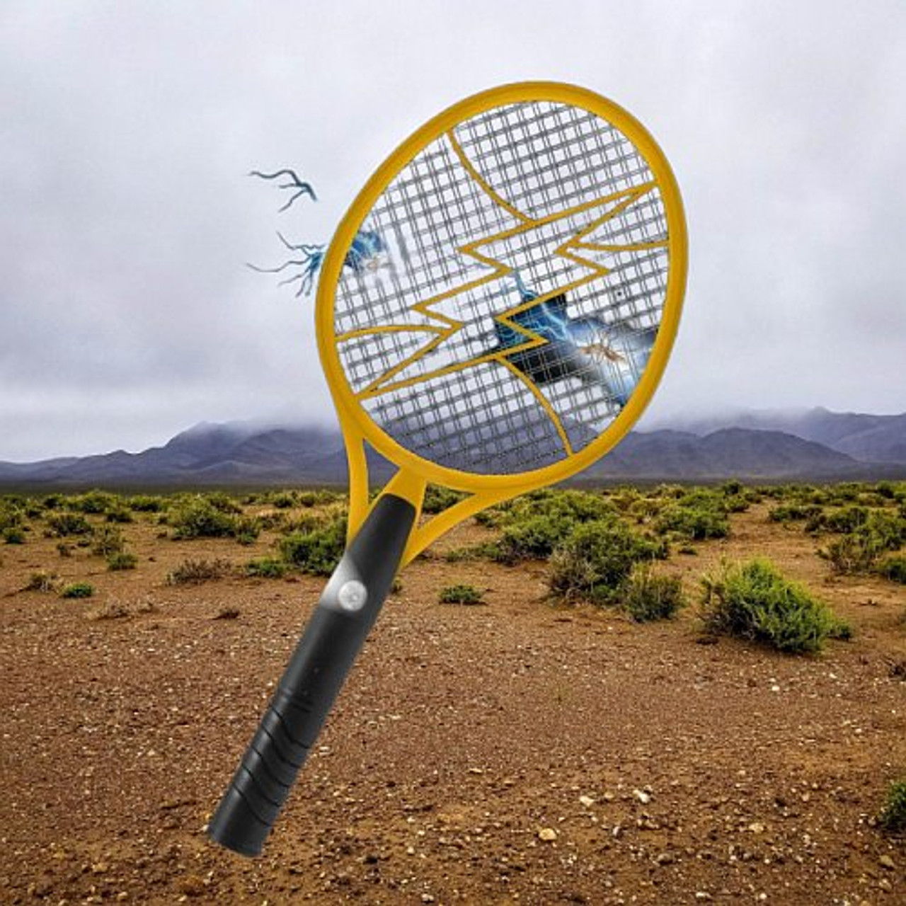 RECHARGEABLE TENNIS RACKET BUG ZAPPER WITH LED