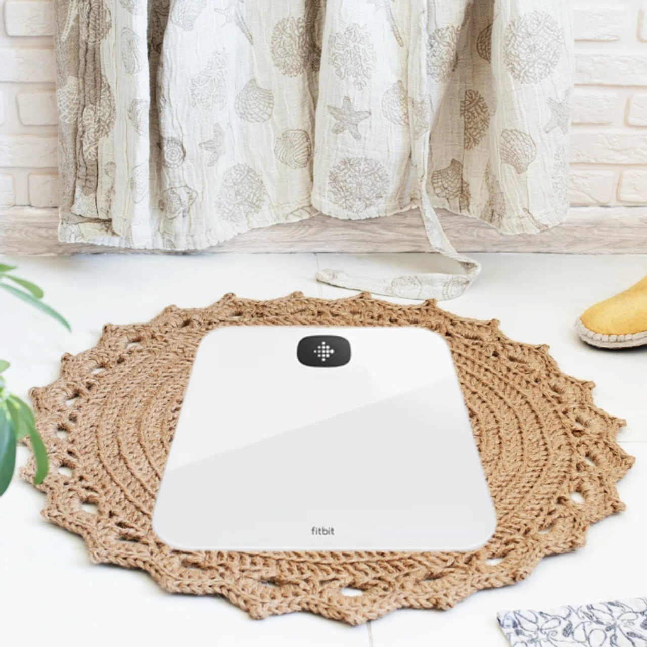 Personal scale Fitbit Aria Air White - PS Auction - We value the future -  Largest in net auctions
