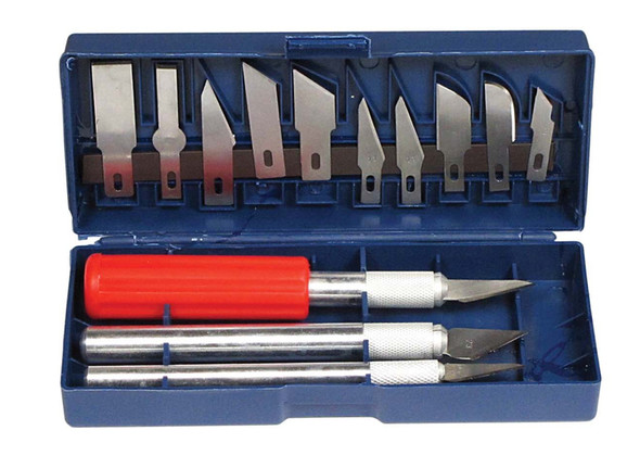 13 PIECE HOBBY KNIFE SET W/CASE