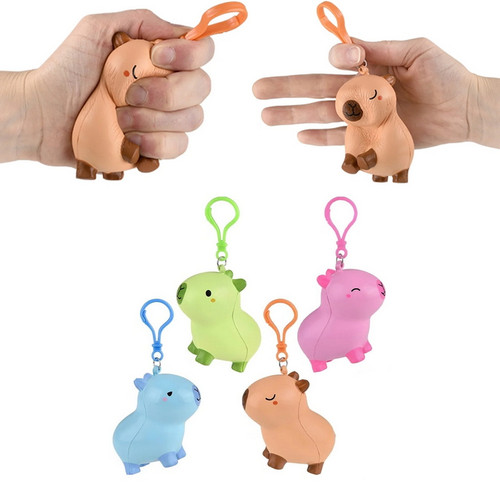 Capybara Squish Backpack Clip