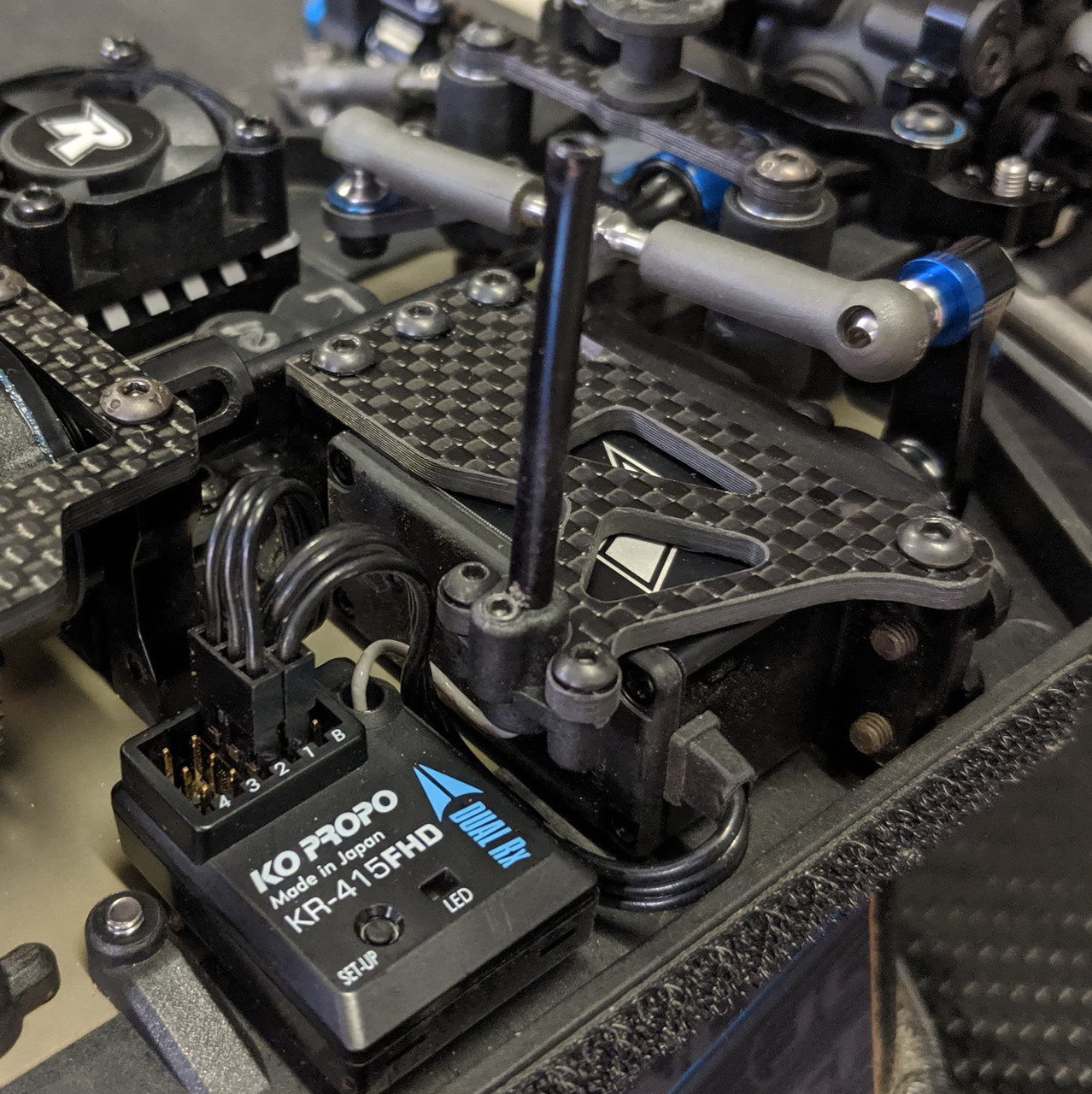 B74 Servo Plate With Antenna Mounting Bezerk RC