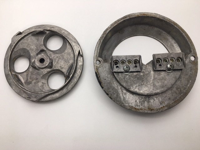 Vintage Metal Small Gumball Wheel and Brush Set for Oak Acorn Machine