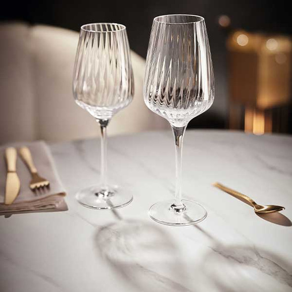 Cardinal V1483 Symetrie by Chef & Sommelier 13 oz. Wine Glass - 24/Case