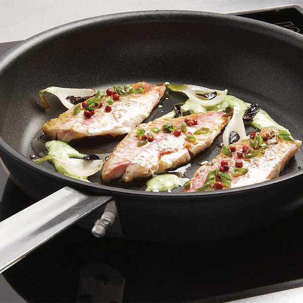 Matfer Bourgeat 906020 Classic Chef+ 7-7/8" Fry Pan, Non-Stick, Aluminum