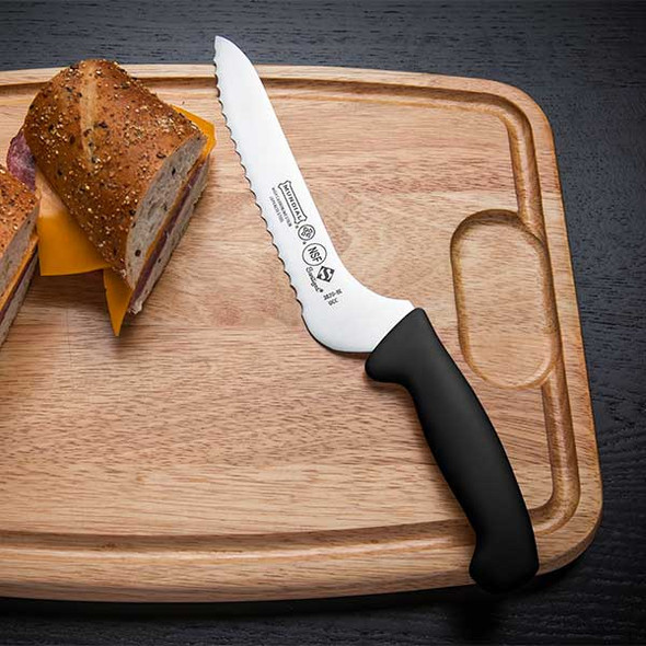 Mundial 3820-8E 3800 Series 8" Sandwich Knife, Serrated Edge, White