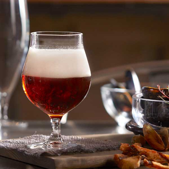 Libbey 9170 Master's Reserve 13 oz. Belgian Ale Glass
