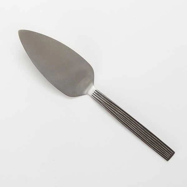 American Metalcraft WVAP10 Wavy Aged 10" Pie Server, Stainless Steel
