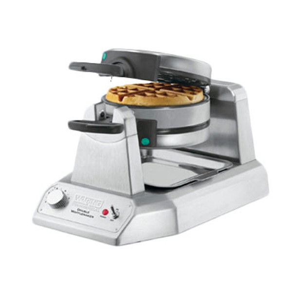 Waring WW200 Belgian Waffle Maker