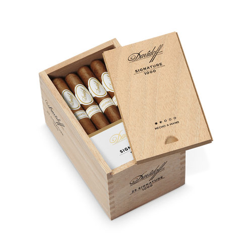Davidoff Signature 1000  open Box of 25 cigars