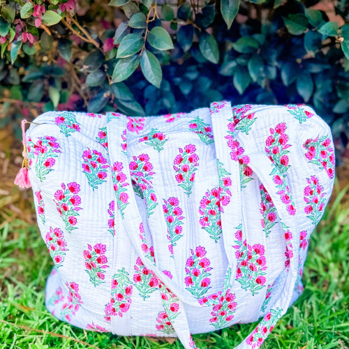 "Morning Glory" Quilted Zipper Tote