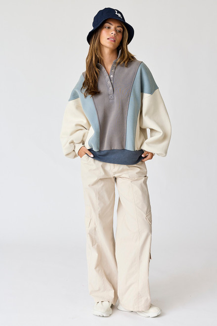 "Colorblock" Pullover (Blue) "Colorblock" Pullover (Blue)