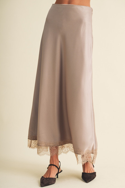 "Jessie" Lace Skirt (Mushroom)
