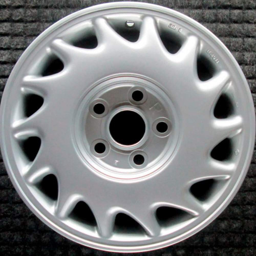 1990-1991 Infiniti ES250 OEM Wheel Rim - Silver