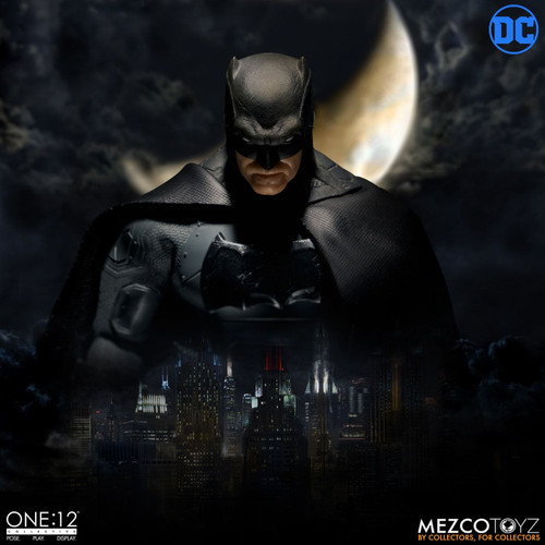 Batman: Supreme Knight One:12 Collective Mezco Toyz Mashko Collectables