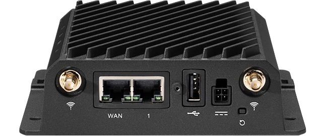 Ericsson Cradlepoint W1855 Outdoor 5G Low-and Mid-band Adapter