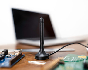 Taoglas 3dBi Mini 4G Cellular Magnetic Mount Antenna