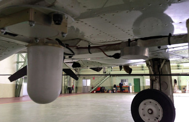 SVP Aerospace AVC-103 Omni Circular 1GHz 3dBiC Antenna