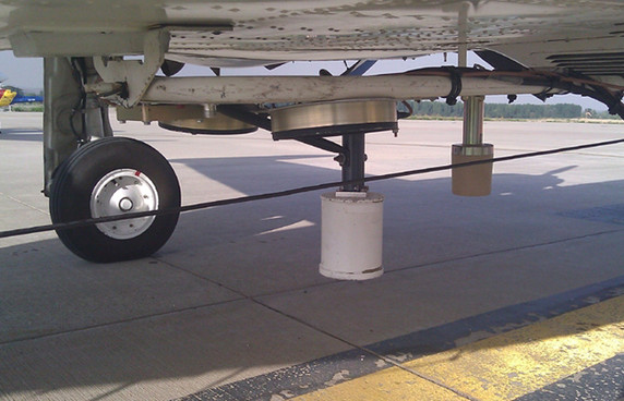 SVP Aerospace AC Directional Patch Uplook Antenna