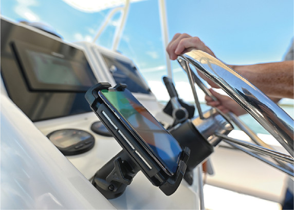 Scanstrut SC-CW-05G Edge 15W Waterproof wireless adjustable phone charging mount 12/24V