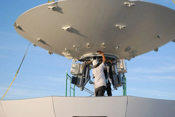 Cobham SATCOM Land Tracker Antenna 2.4m