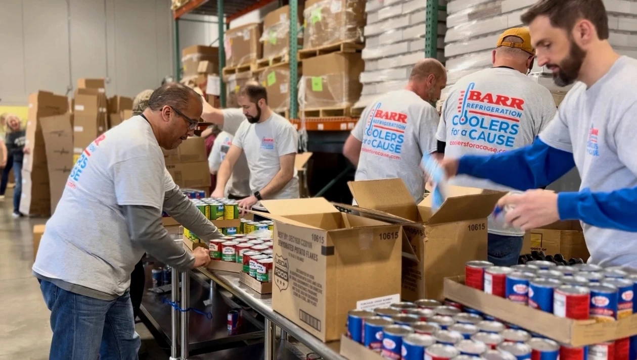 Barr volunteers