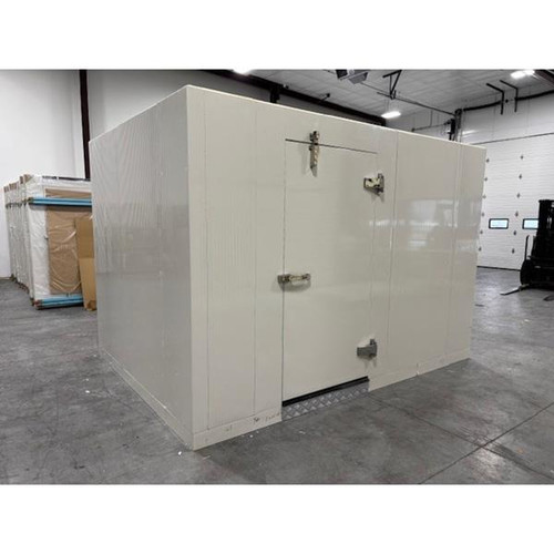 New Barr 8' x 12' x 8'2" H Walk-in Freezer with Floor